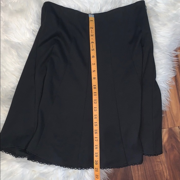Like new Black skirt juniors 13 lace belt loop - Picture 9 of 10